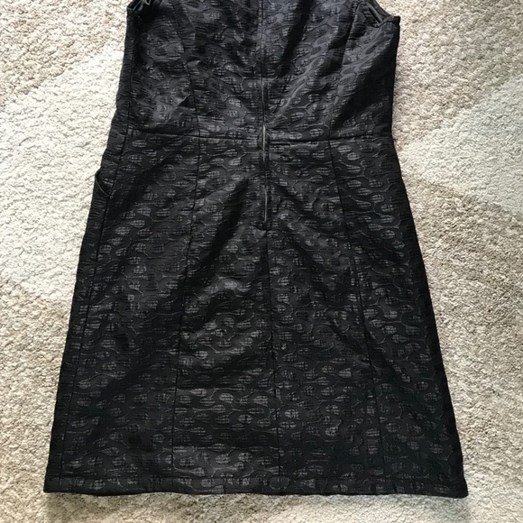 Max Studio Dress - Picture 3 of 4